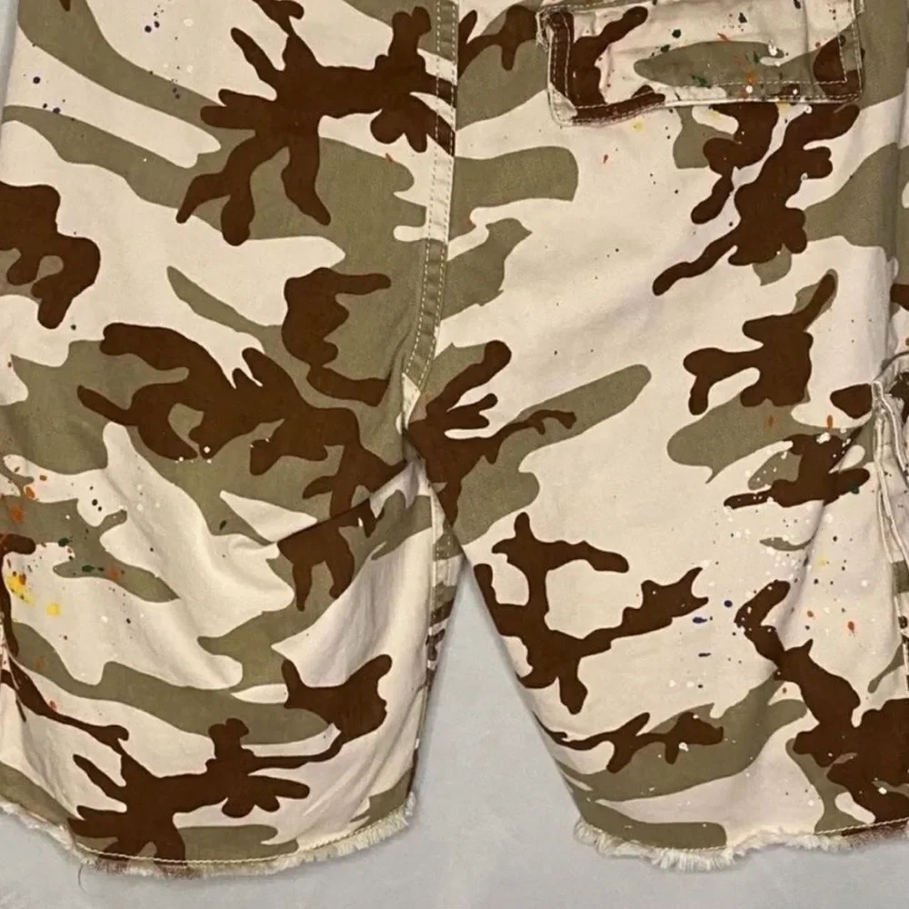 boohooMan Camo Shorts With Paint Splatter Size 30 - Picture 4 of 5